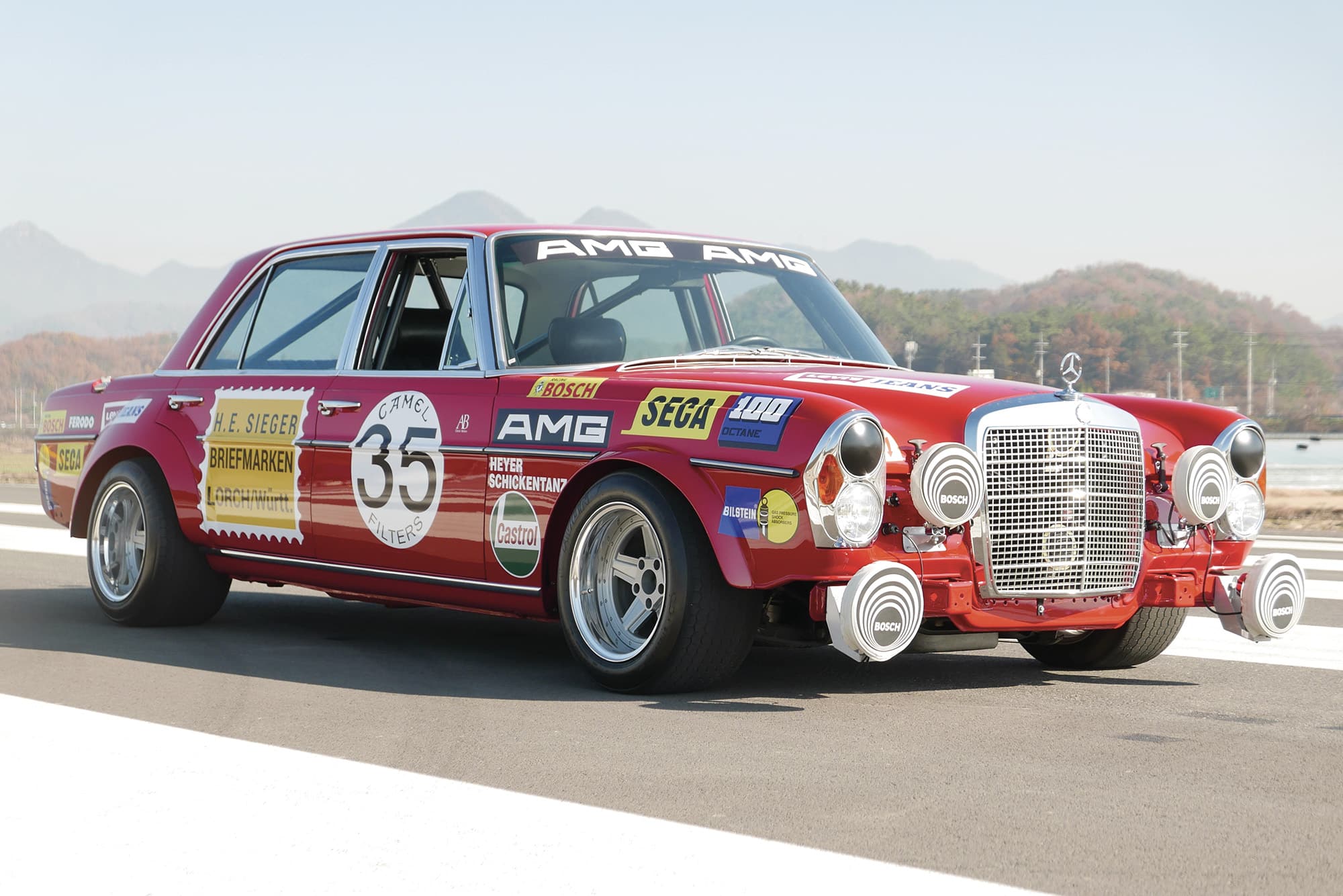 1969 Mercedes-Benz 300 SEL 6.3 'Red Pig' Replica