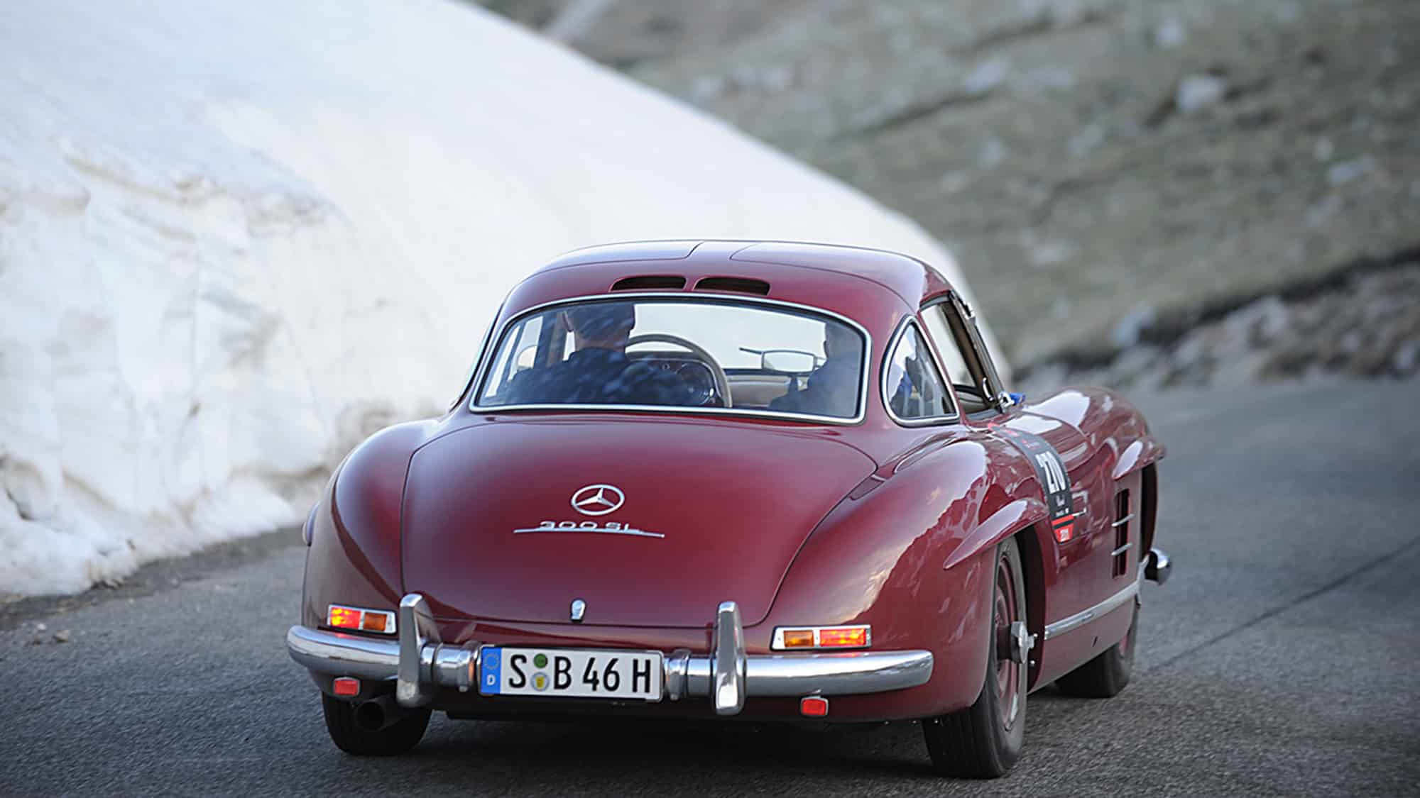 Mercedes 300 SL in snow on the 2011 Mille Miglia