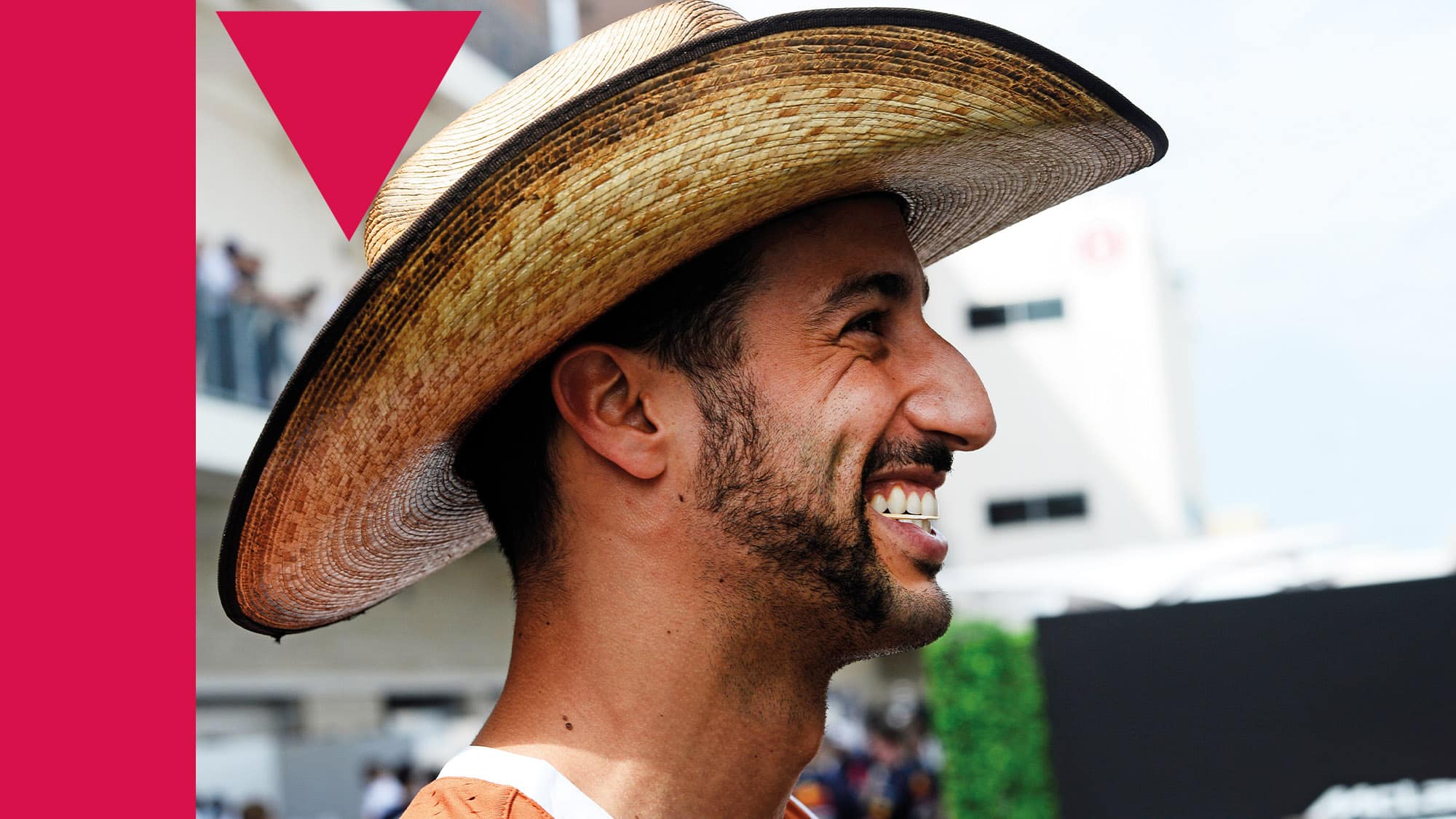 Going down Daniel Ricciardo in straw hat