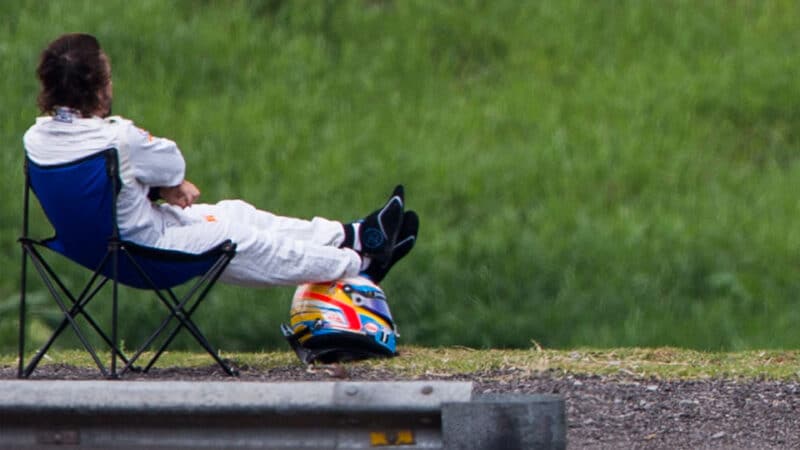 Fernando Alonso relaxes at 2015 Brazilian Grand Prix